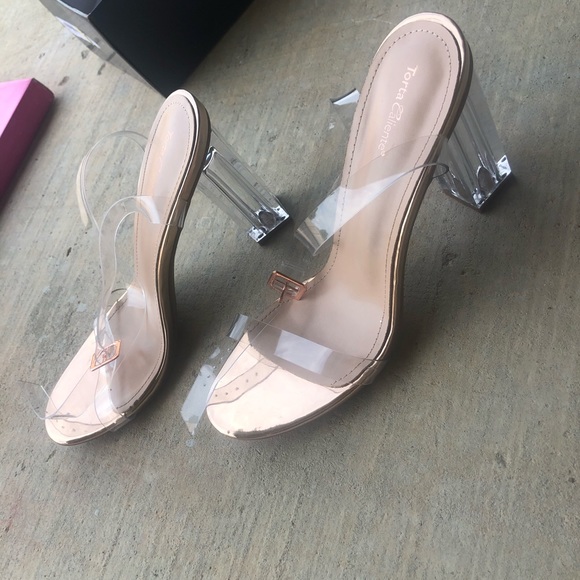 Clear heels - Picture 4 of 5